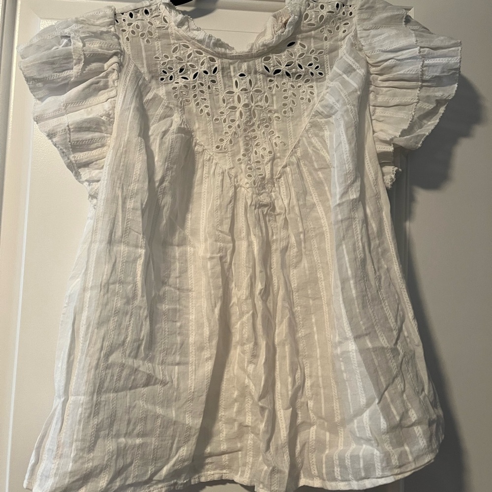 Universal Thread White Eyelet Top